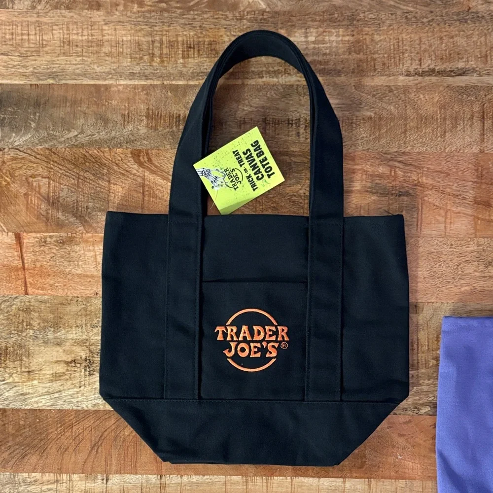 Trader Joe's Black and Purple Halloween Canvas Tote Bags set of 2 trick or treat - Picture 3 of 4